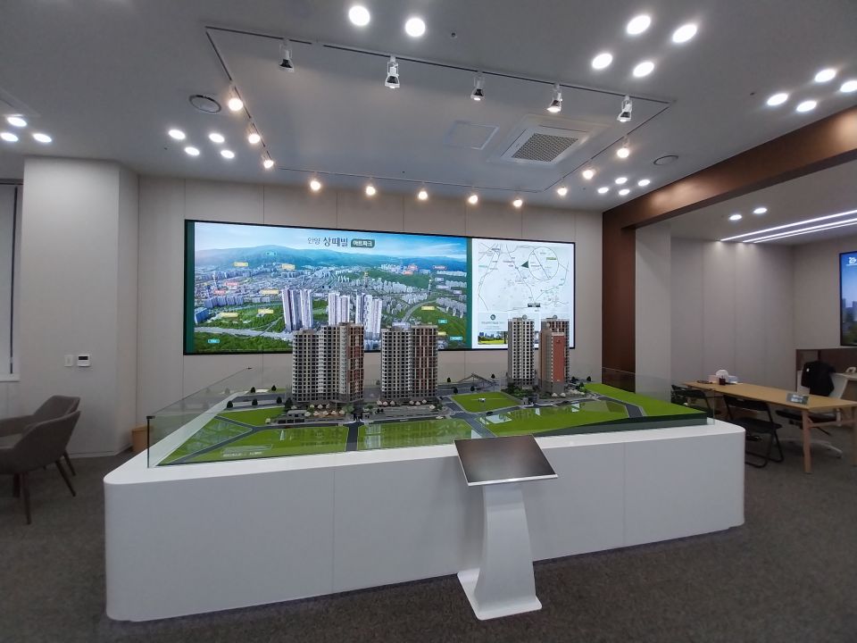 KakaoTalk_20260513_230606933_06.jpg