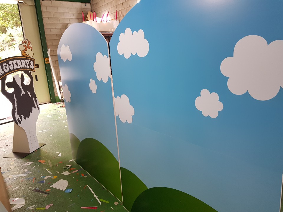 포맥스 등신대 제작 : KakaoTalk_20200529_093023656.jpg