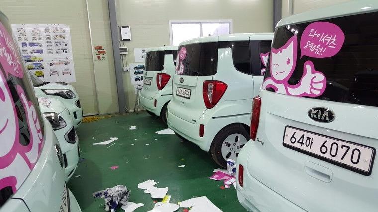 크린몬스터 차량랩핑 시공장면