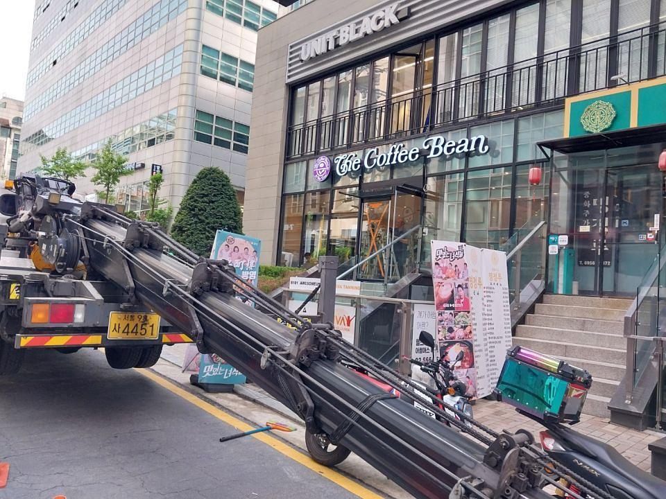 4/17 커피빈 테헤란로하이닉스뒷점 리뉴얼 제작 및 시공