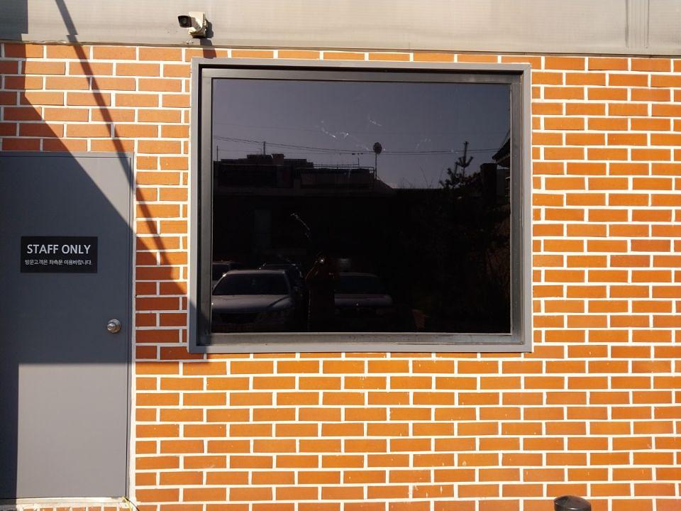 3/8 커피빈 수원송당점 리뉴얼 제작 및 시공