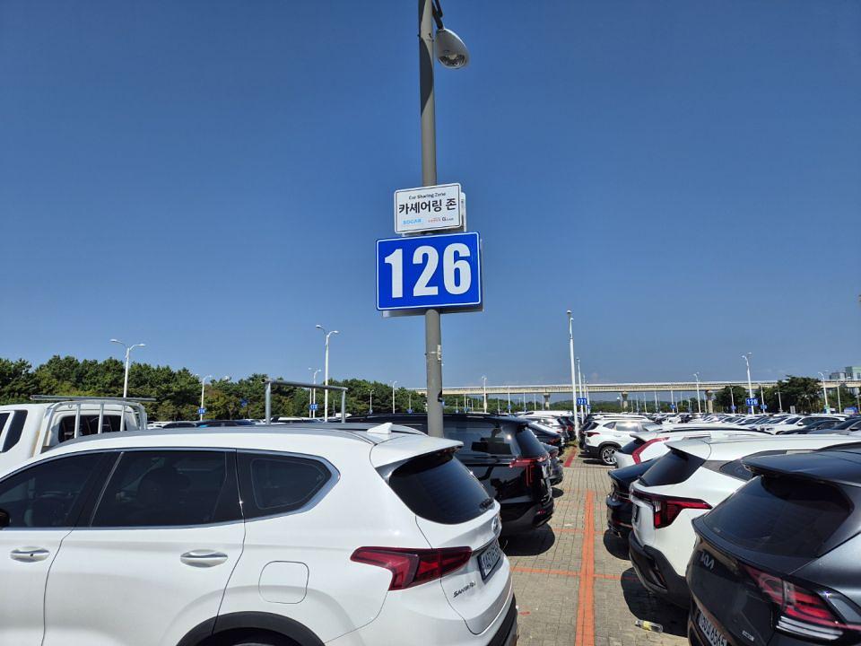 9/10 그린카 신규로고 인천공항 제작 및 시공