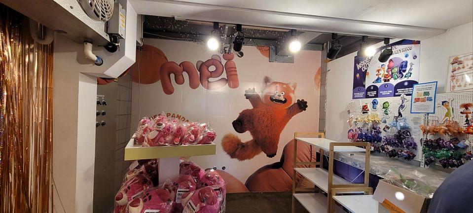 11/13 삼청동 디즈니 팝업스토어 제작 및 시공