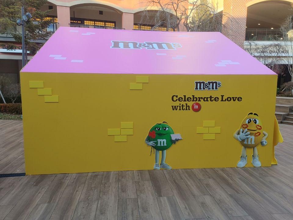 1/24 파주 신세계 아울렛 M&M 팝업스토어 제작 및 시공