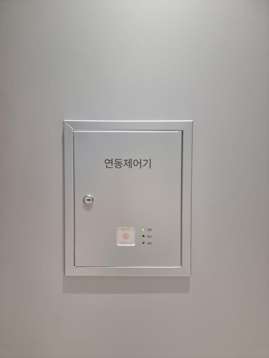 3/10 무신사 스탠다드 청량리점 제작 및 시공