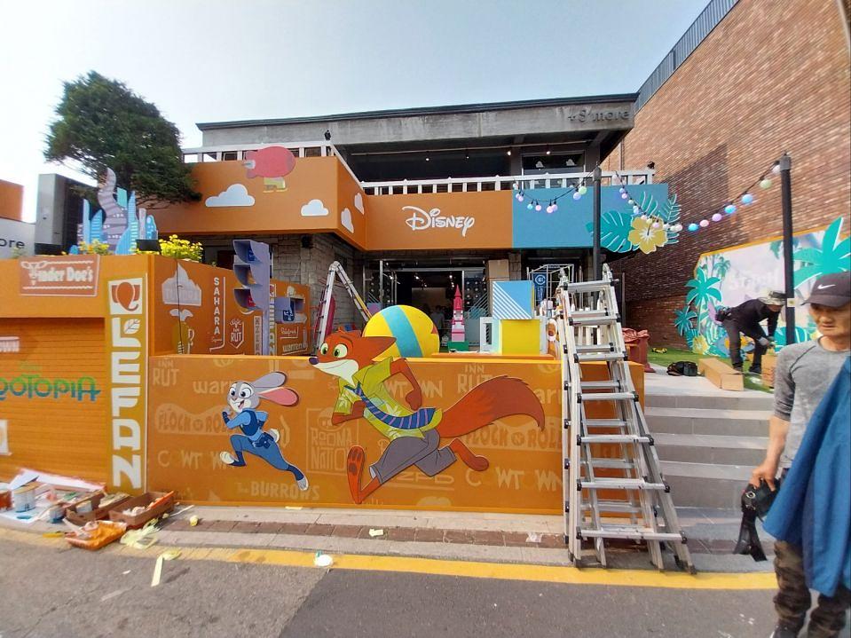 5/28 삼청동 디즈니 팝업스토어 제작 및 시공