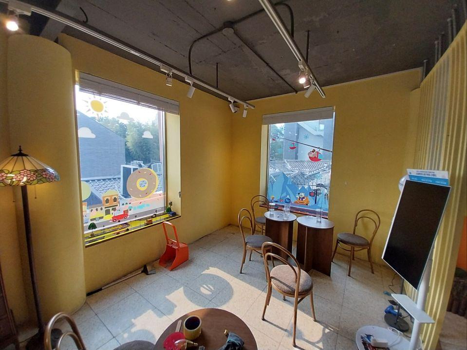5/28 삼청동 디즈니 팝업스토어 제작 및 시공