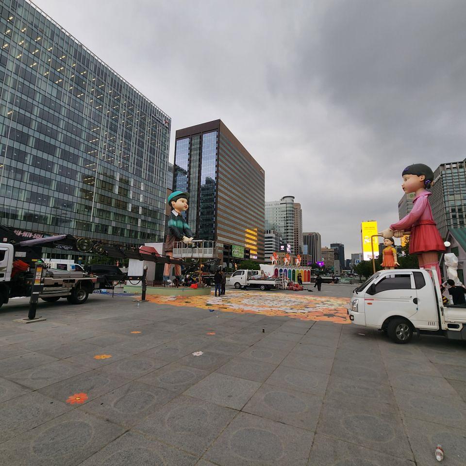 2025/06/30 광화문 오징어게임 바닥시트 제작 및 시공