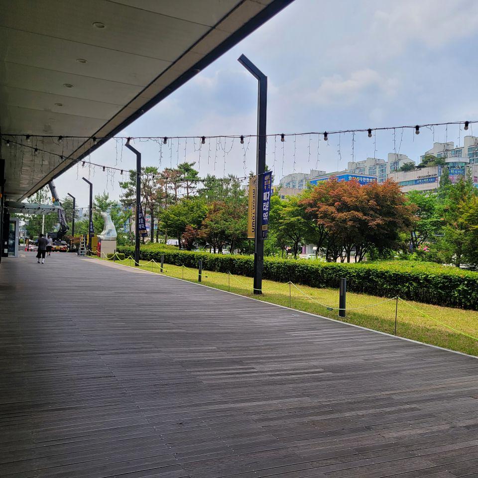 2026/06/22 수원 판타지움 ㆍ메가타운약국 제작 및 시공
